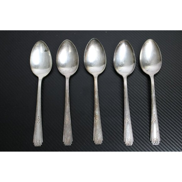 41 Pc. Flatware Set, Friendship by International Silver - WM Rogers & Son Stainl - Picture 9 of 12